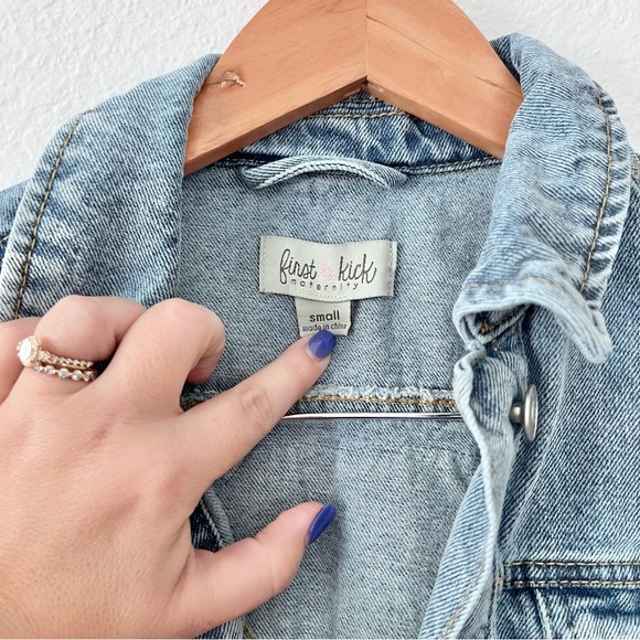 First Kick Mama Chenille Patch Denim Jacket Sz S - Picture 3 of 4